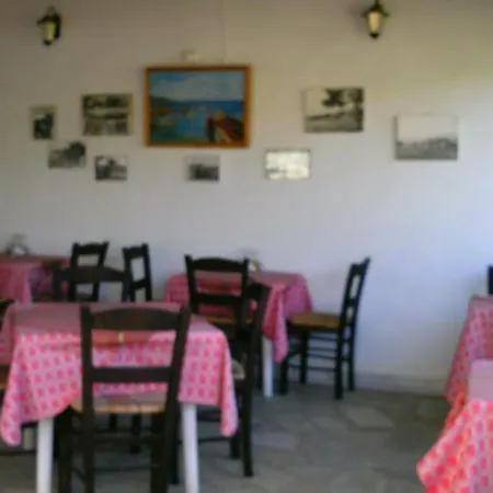 Kirimis Aparthotel Troulos