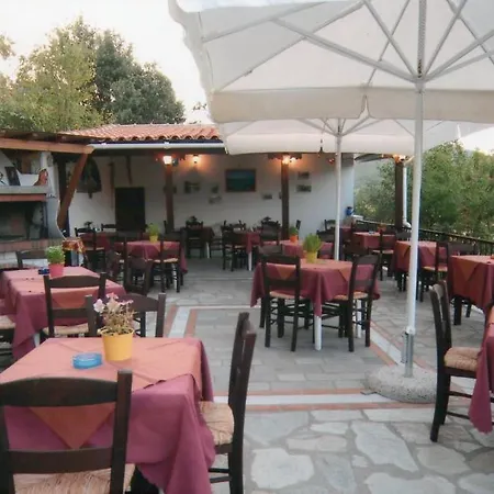 Kirimis Aparthotel *