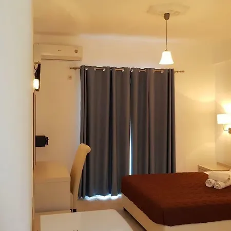 Aparthotel Kirimis